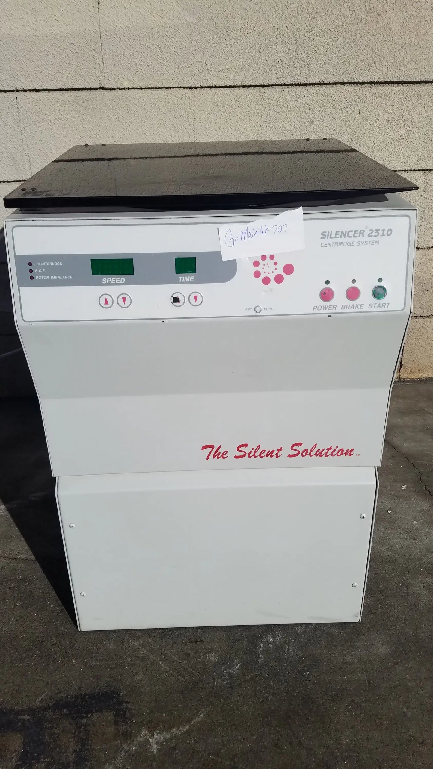White silent solution silencer 2310 centrifuge system medical equipment with digital display and black top plate for reuse