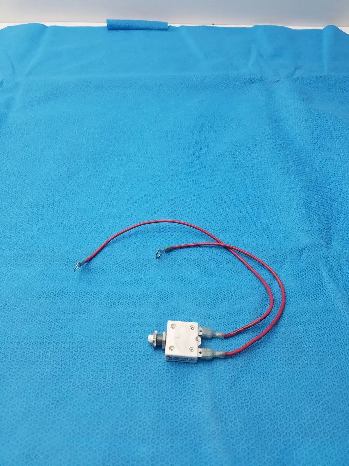 Thermal Circuit Breaker Push Button Reset 20A 250VAC 50VDC Ignition
