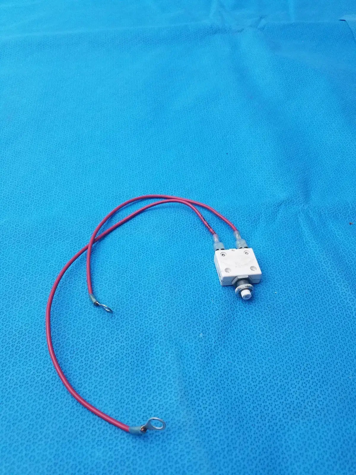 Thermal Circuit Breaker Push Button Reset 20A 250VAC 50VDC Ignition
