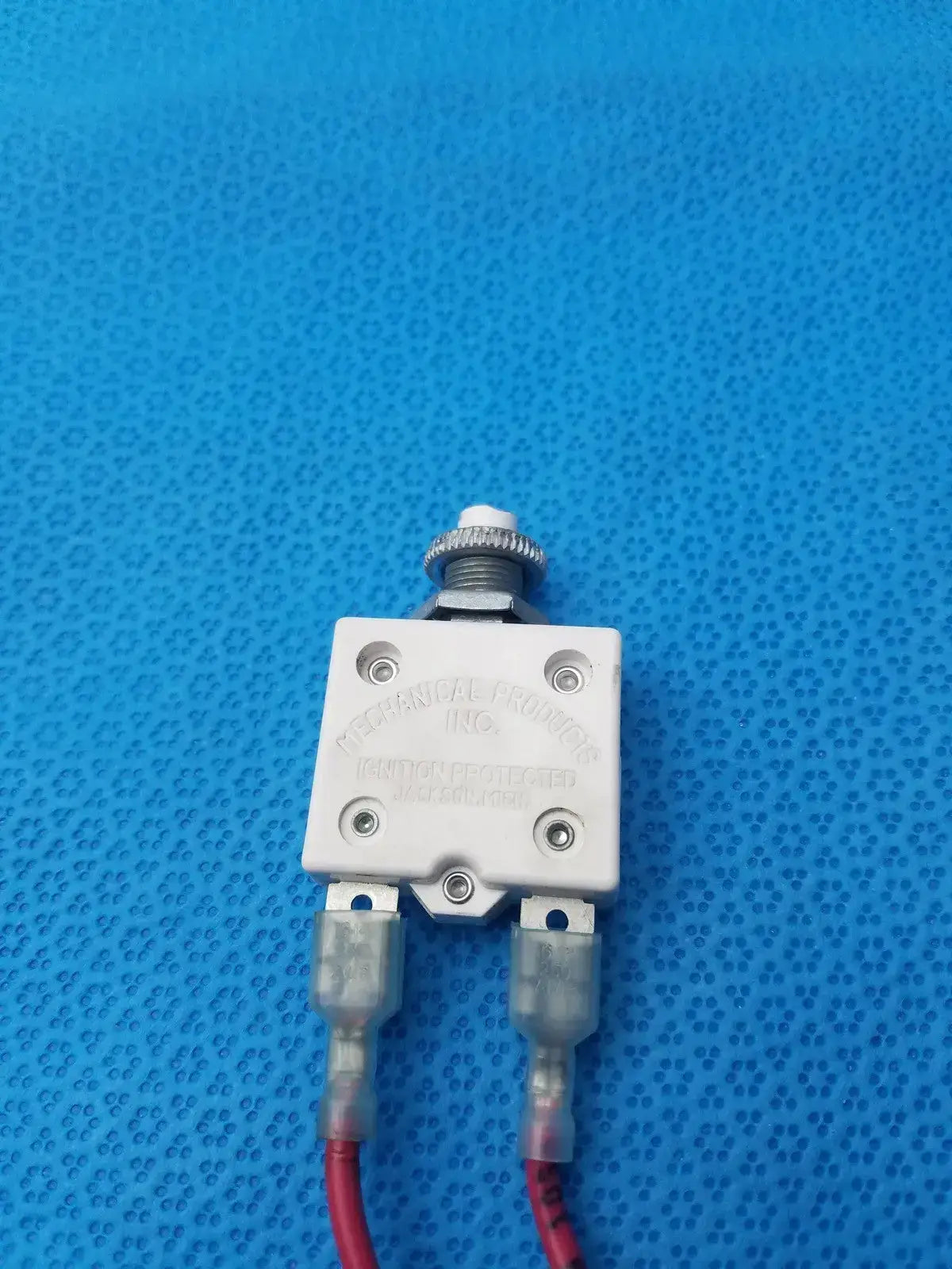Thermal Circuit Breaker Push Button Reset 20A 250VAC 50VDC Ignition