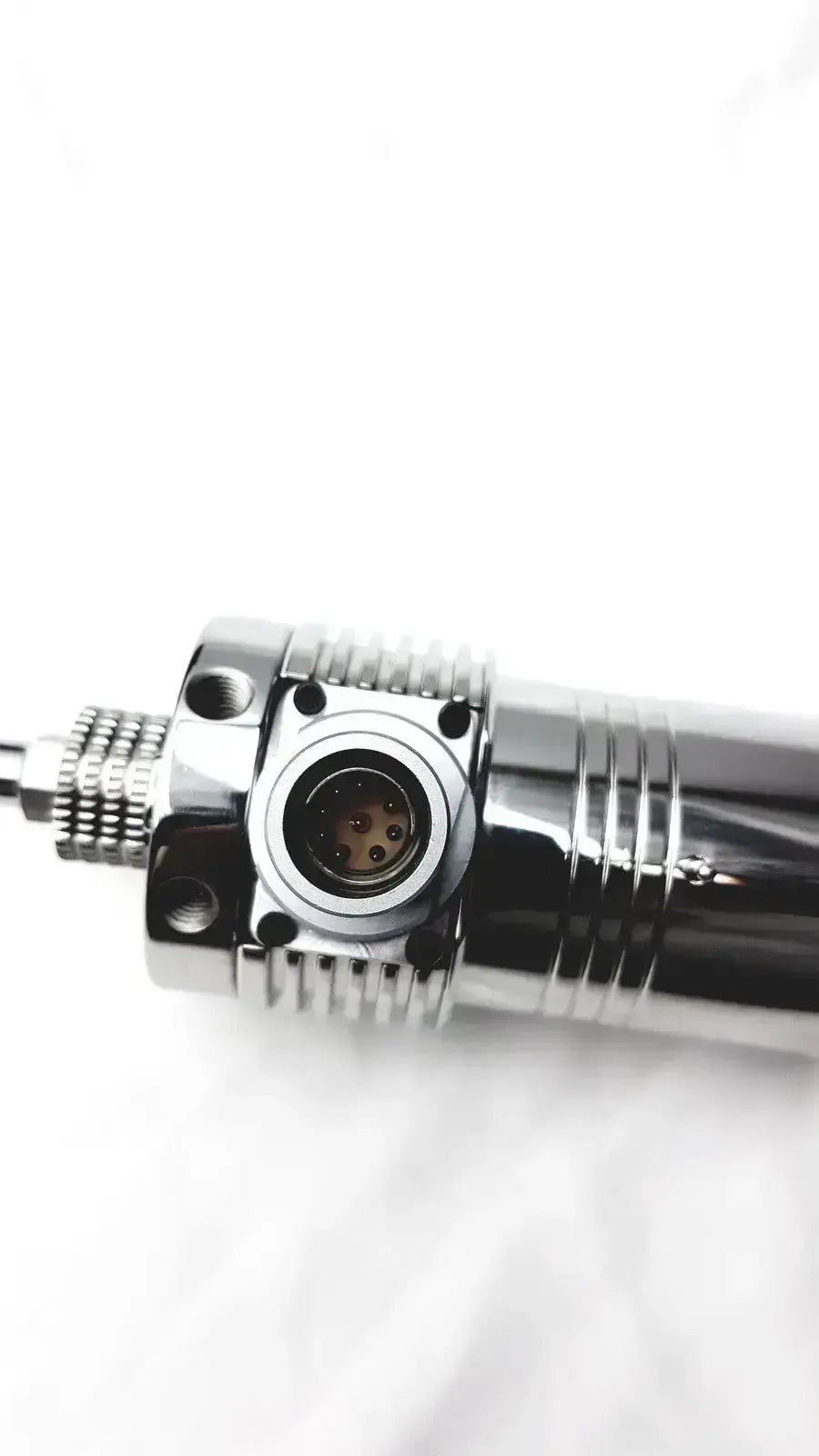 Chrome-finished metal fisher apci probe with textured grip and threaded connector for ltq lcq tsq electrospray use