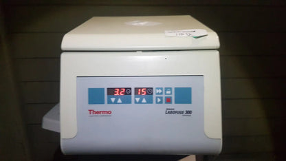 Thermo Fisher Scientific Heraeus Labofuge 300 Centrifuge - Laboratory