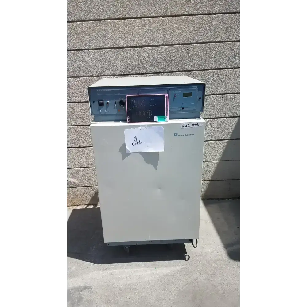 Thermo Forma 3110 Water-Jacketed Laboratory Incubator
