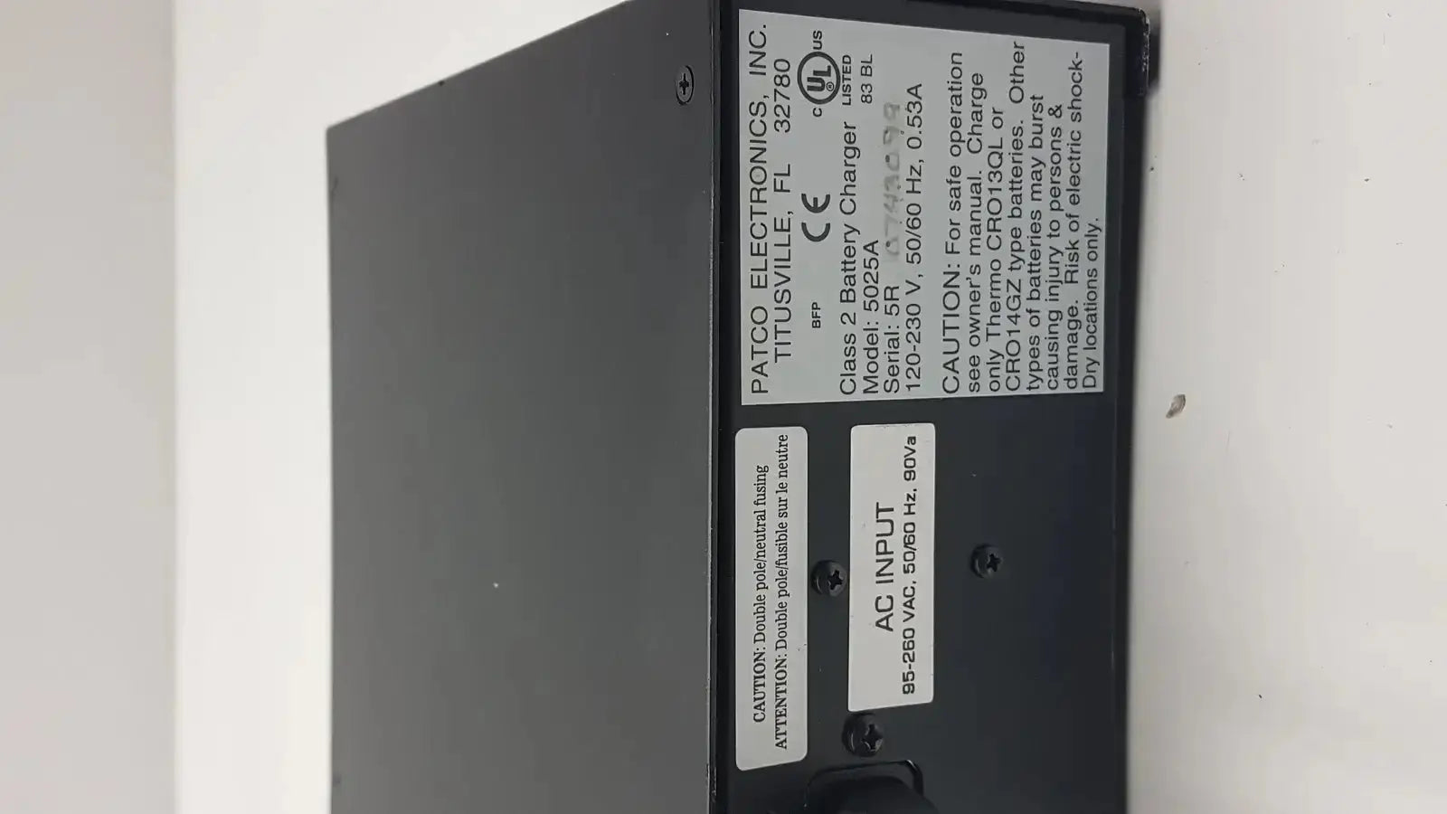 Black plastic thermo scientific miran sapphire charger model 5025a from patco electronics inc for scientific use