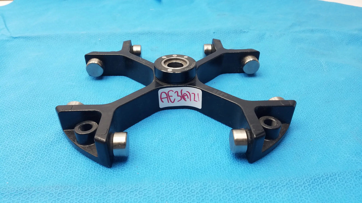 Black metal thermo sorvall 75006445 heraeus swing out rotor with four arms and silver bearings for reuse medical equipment