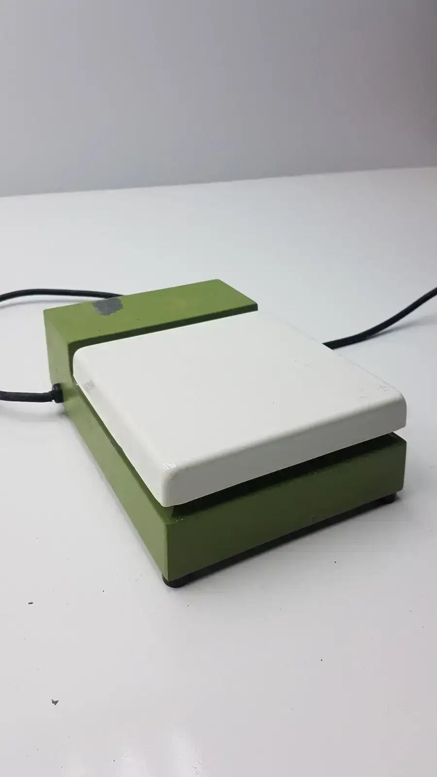 Thermolyne Sybron Corporation Nuova 7 Stirrer Model SP-18425 - Laboratory