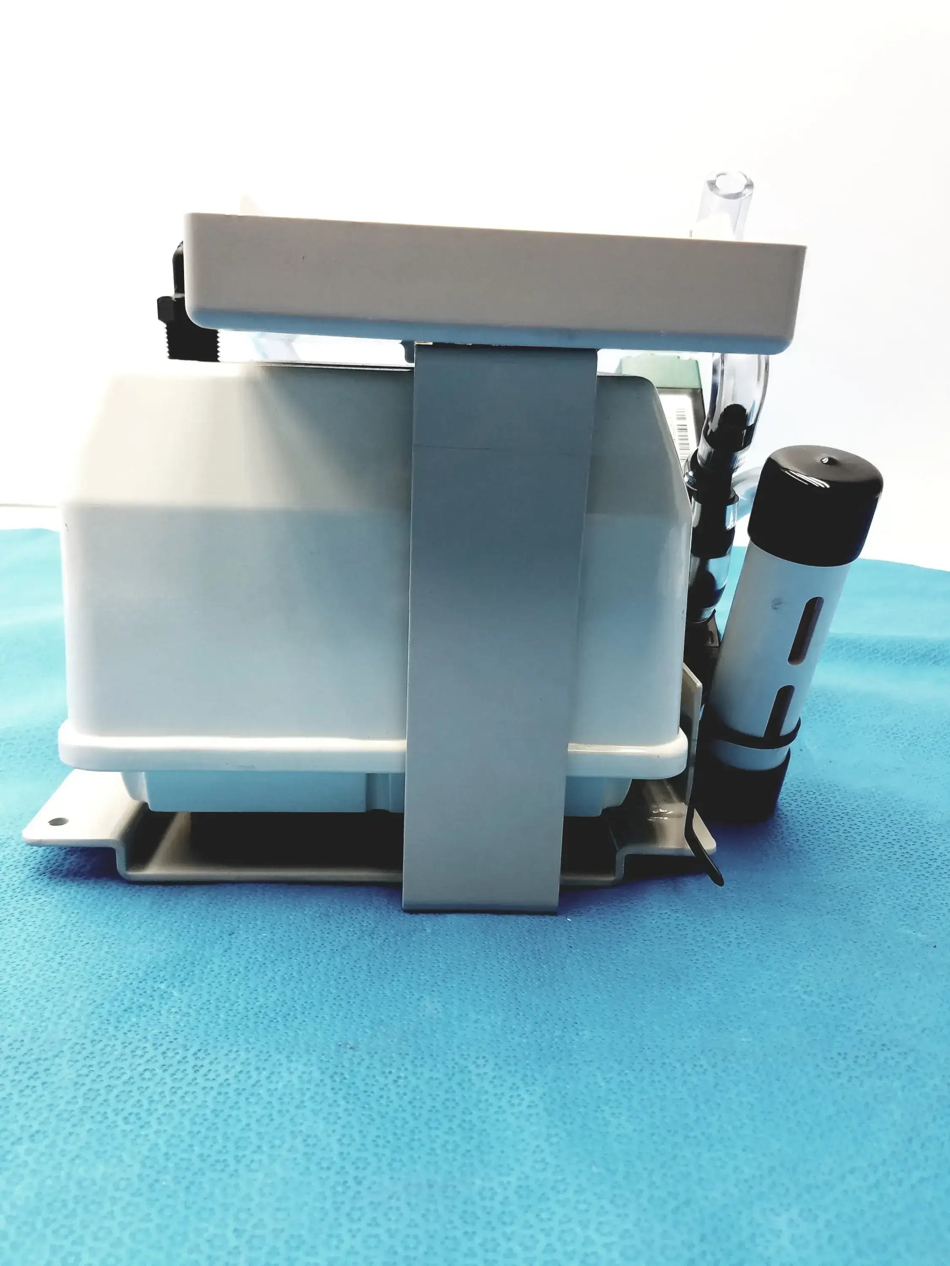 Thomas YP70VC/120 Oil-less Linear Diaphragm Compressor