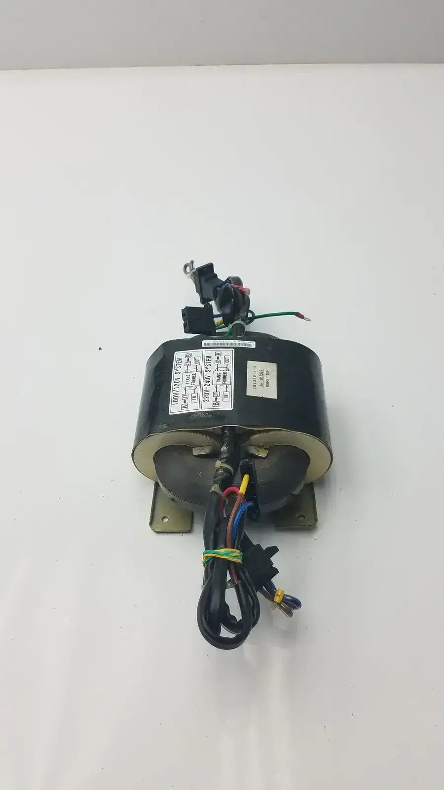 Tohsei Ind 3H30015-0 Transformer 220V-240V System
