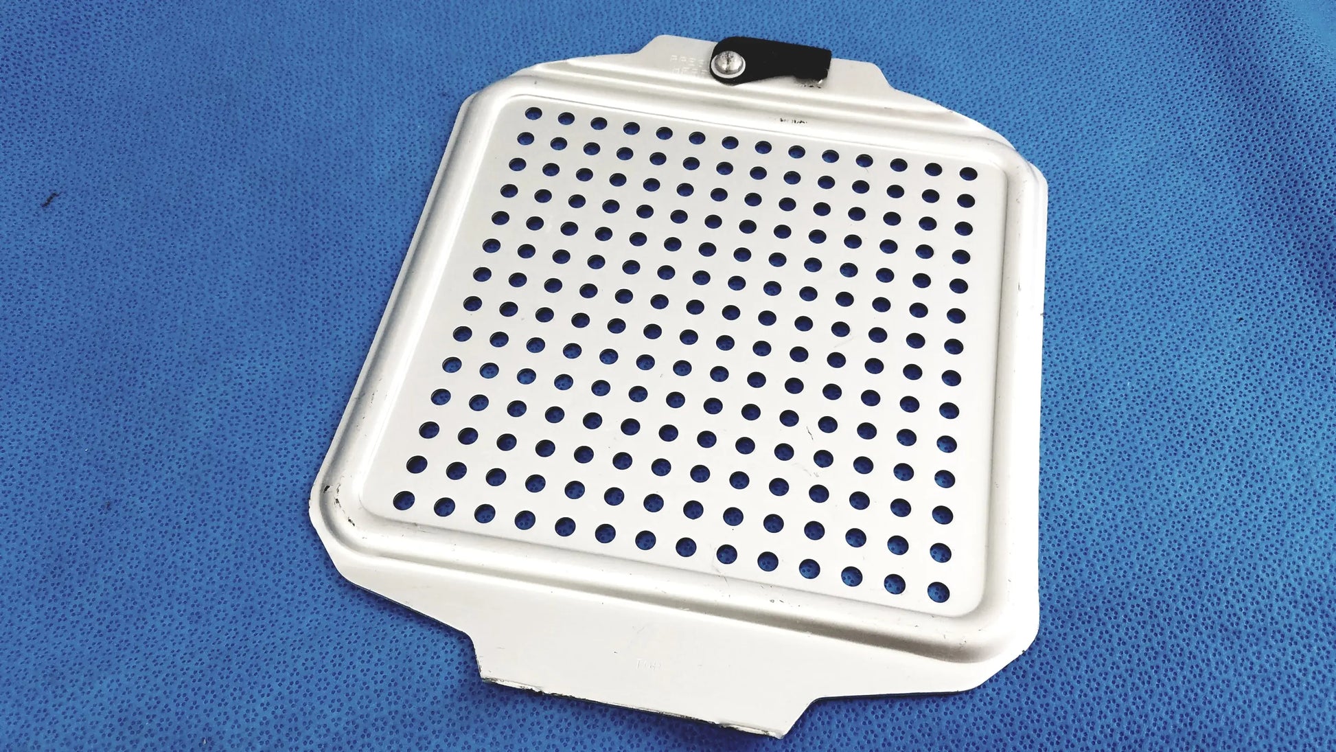 Top Retention Plate For Sterilization Tray