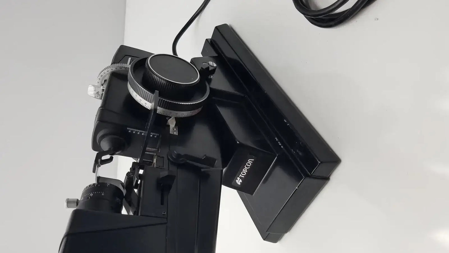 Topcon LM-6E Manual Lensometer