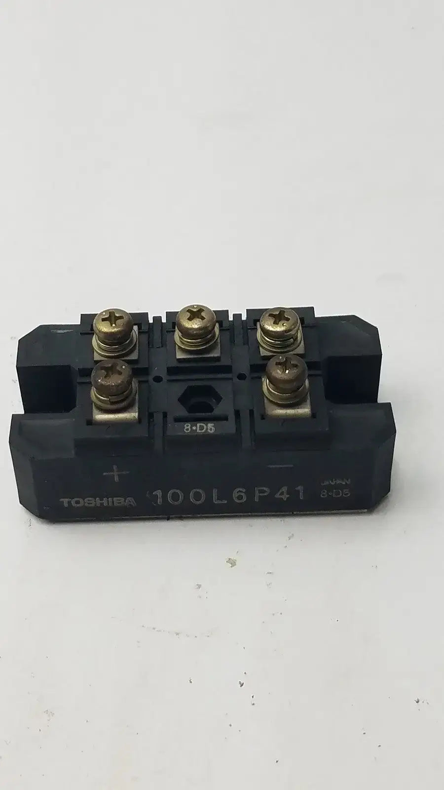 Toshiba Power Module 100L6P41 8.D5