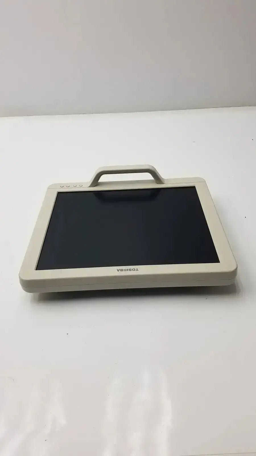 Beige toshiba ta500 medical lcd monitor bsm31-7130 with built-in handle and rounded edges for medical use