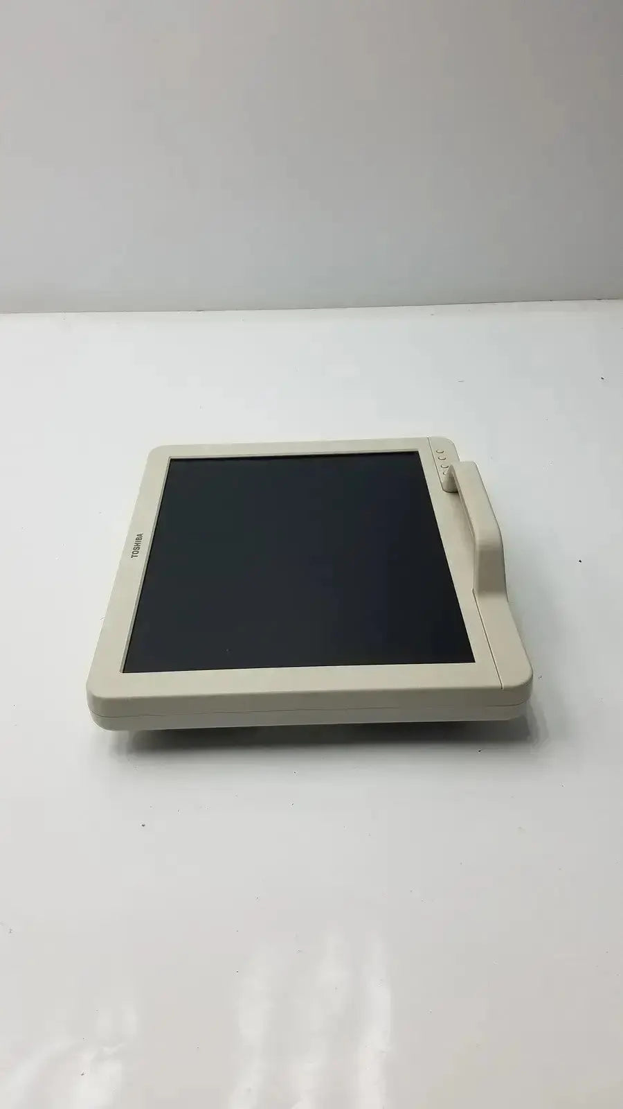 Beige toshiba ta500 medical lcd monitor bsm31-7130 with touchscreen and built-in stylus holder on the right side