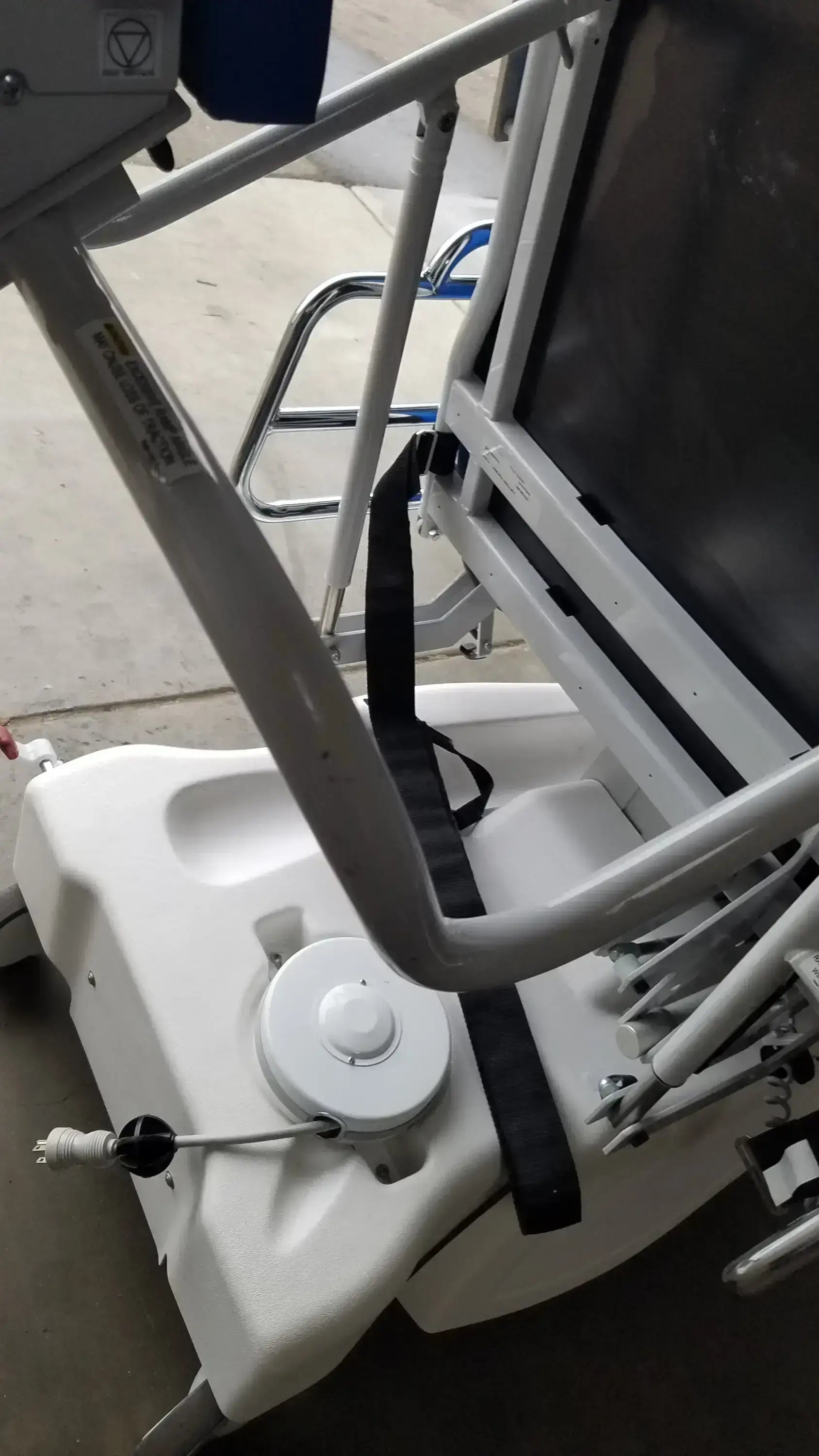TransMotion TMM6 Power Drive Stretcher Chair