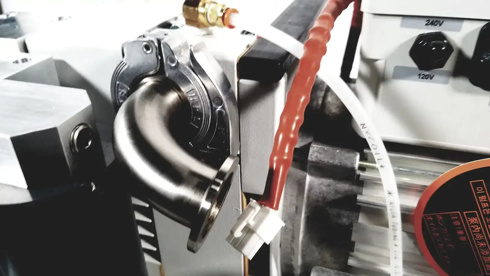 Trivac Leybold D16B Rotary Vane Vacuum Pump