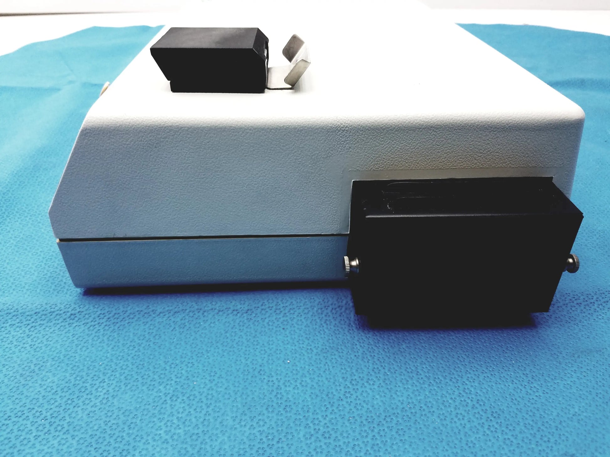 Turner Model 340 Spectrophotometer