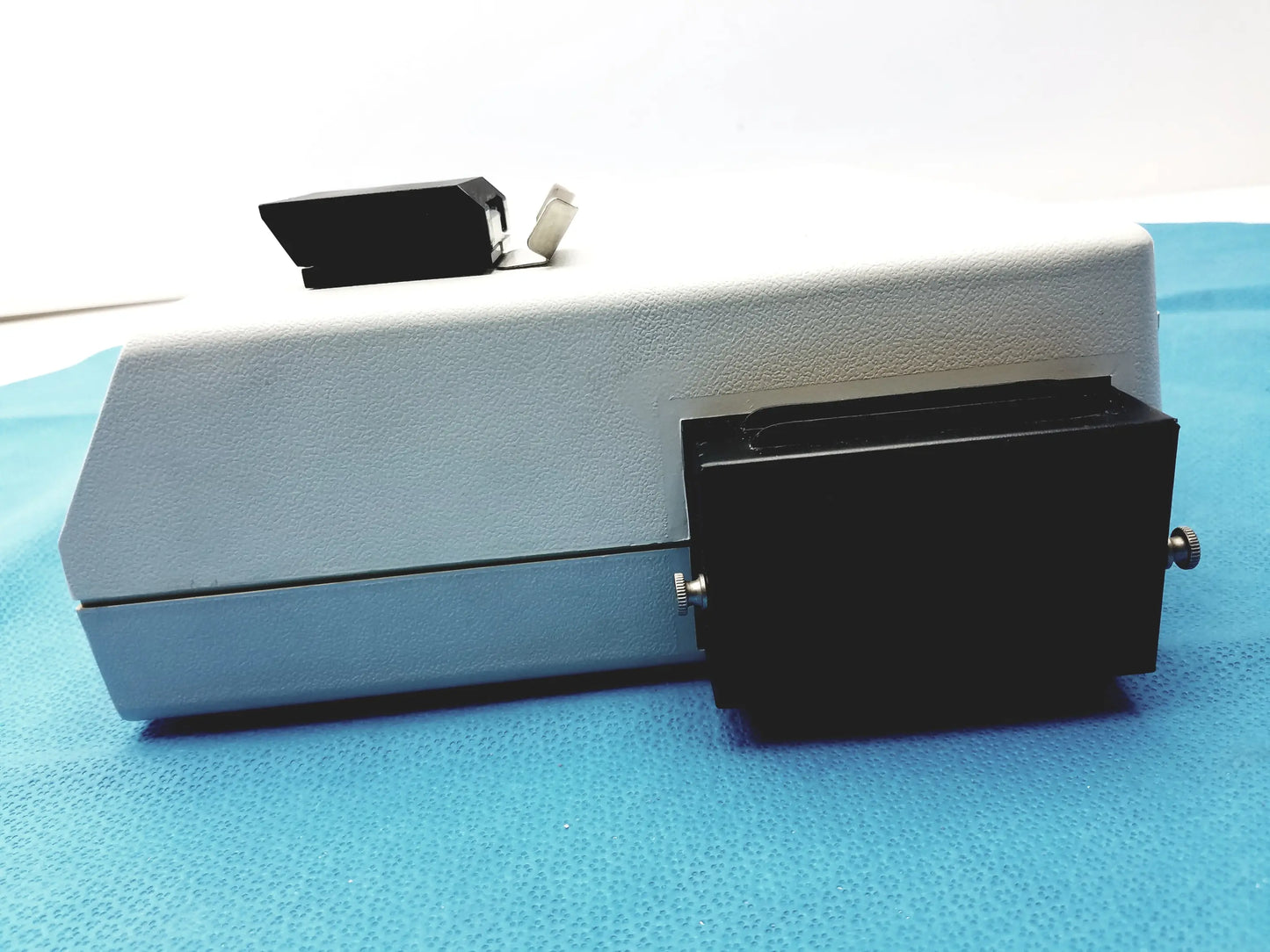 Turner Model 340 Spectrophotometer