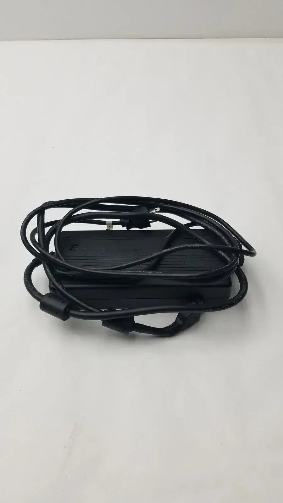 Tyco Electronics CAD240121 12V 20A 50-60Hz Power Supply AC Adapter