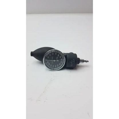 Tycos Hand Aneroid Gauge Lifetime Certified - Sphygmomanometer