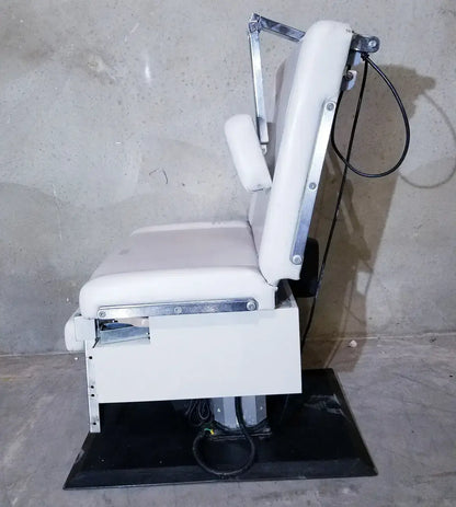 UMF 5020 Economy Power Procedure Chair Hand Control