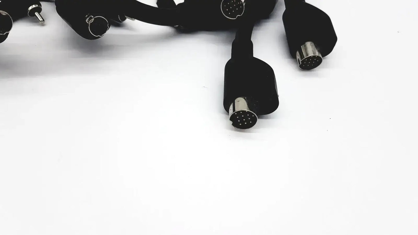 Unbranded Lot of Black Link Cables or Stereo Remote Adapter - & Adapters