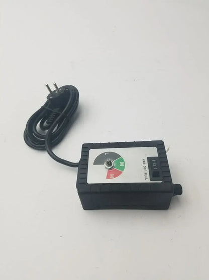 Universal AC Variable Speed Controller Outlet for Fan Motor Light