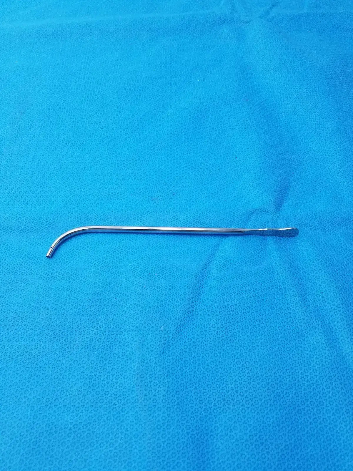 V. Mueller XFAT05 GUB100 Stainless Steel Curved Surgical Instrument