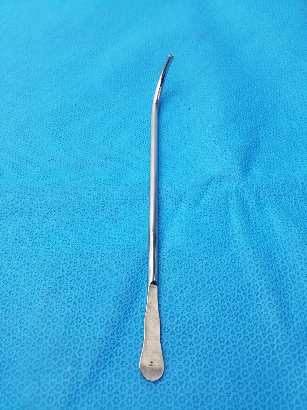 V. Mueller XFAT05 GUB100 Stainless Steel Curved Surgical Instrument