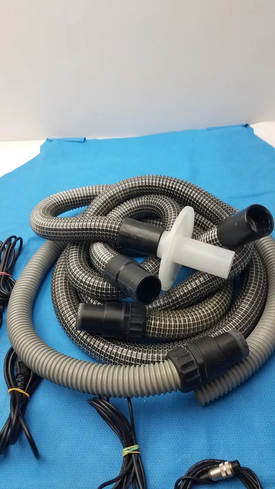Vacuum Cleaner Hose Tool – Carpet & Floor Cleaning Accessory Preowned