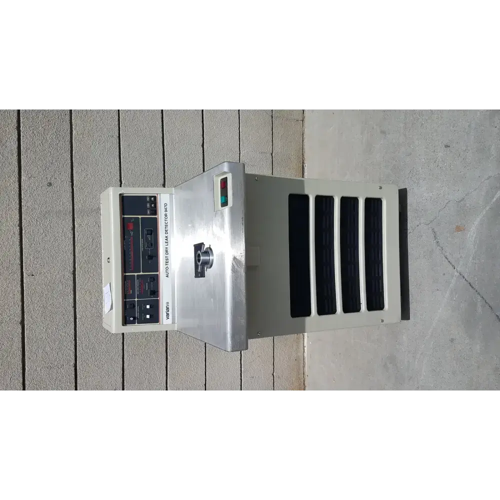Vacuum Leak Detector with Turbo Pump – Used