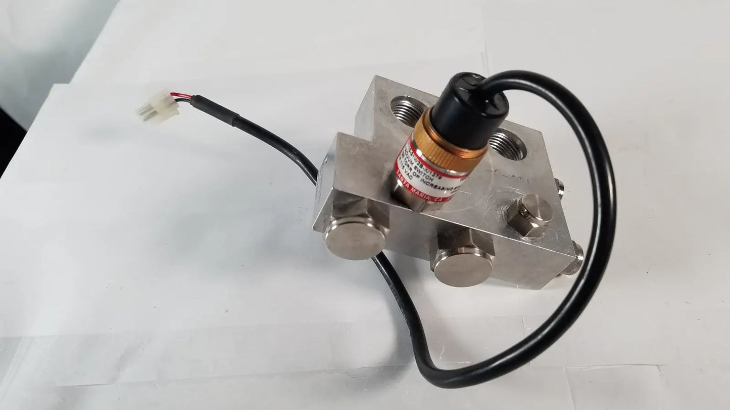 Vacuum Switch 735 Torr OP Increasing V110,31W2B-X/1279 With Base