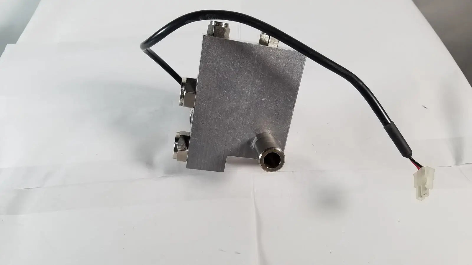 Vacuum Switch 735 Torr OP Increasing V110,31W2B-X/1279 With Base