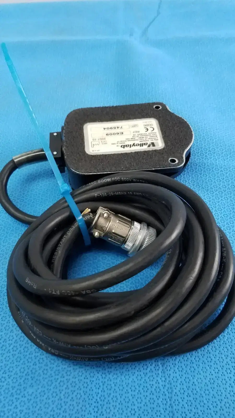 Valleylab E6009 Bipolar Footswitch Foot Pedal IPX8 Long Cable 3-Pin