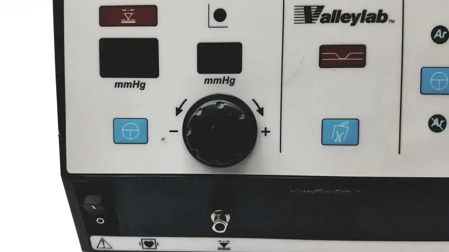 White Valleylab Force Argon II-20 gas delivery unit panel with black knobs and red blue mmhg buttons for gas delivery control