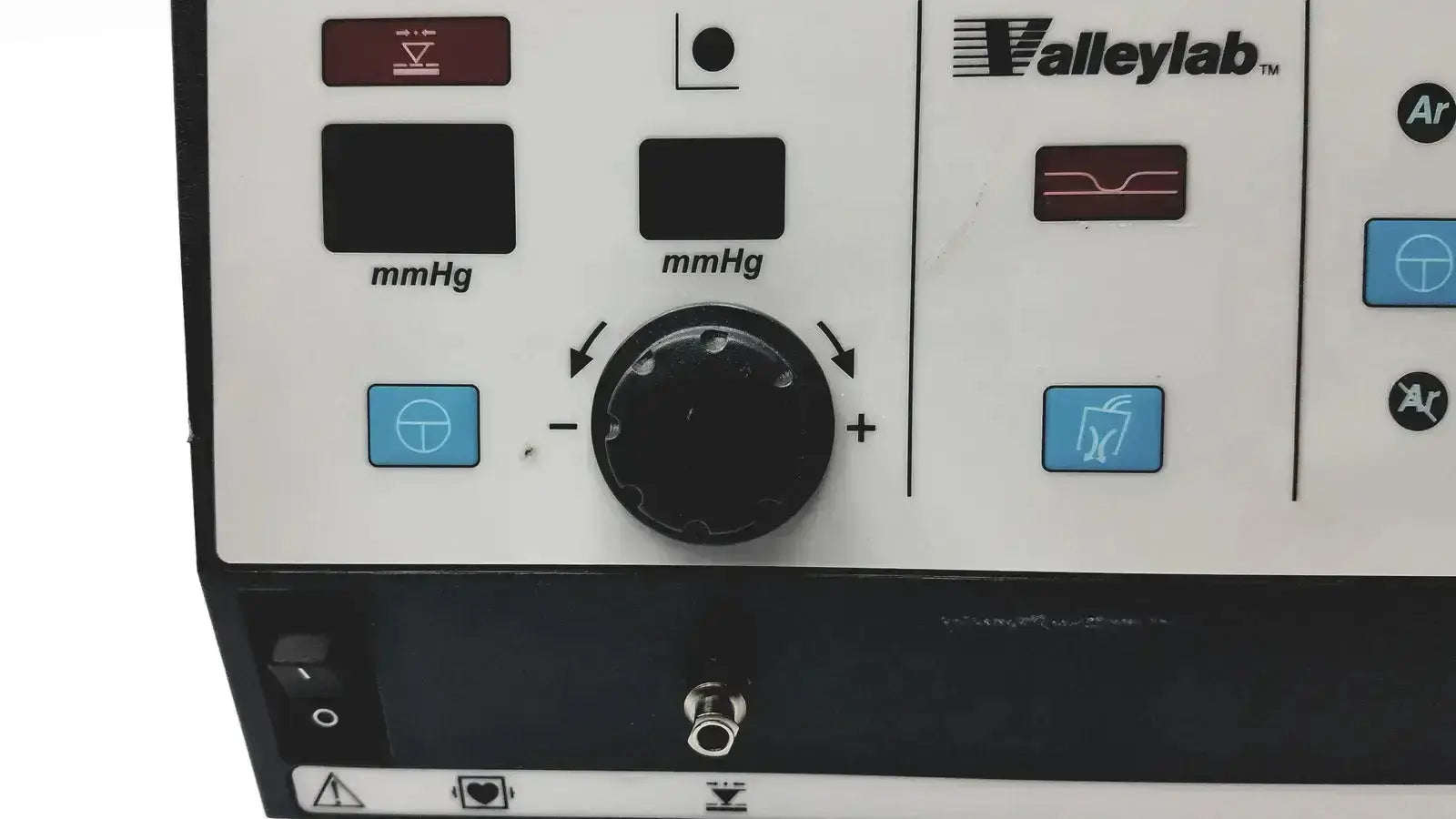 White Valleylab Force Argon II-20 gas delivery unit panel with black knobs and red blue mmhg buttons for gas delivery control