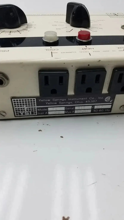 White and black Yellow Springs Instrument Co thermistemp temperature controller model 74 VSI Thermistemp 10 amps -10-70°C