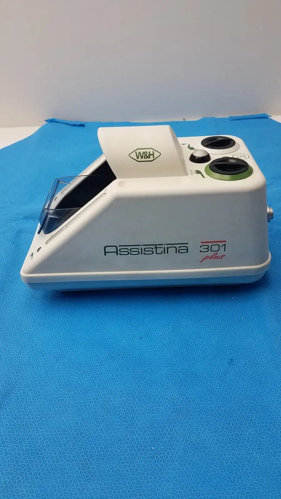 W&H Assistina 301 Plus Dental Handpiece Maintenance Device Model 301/35