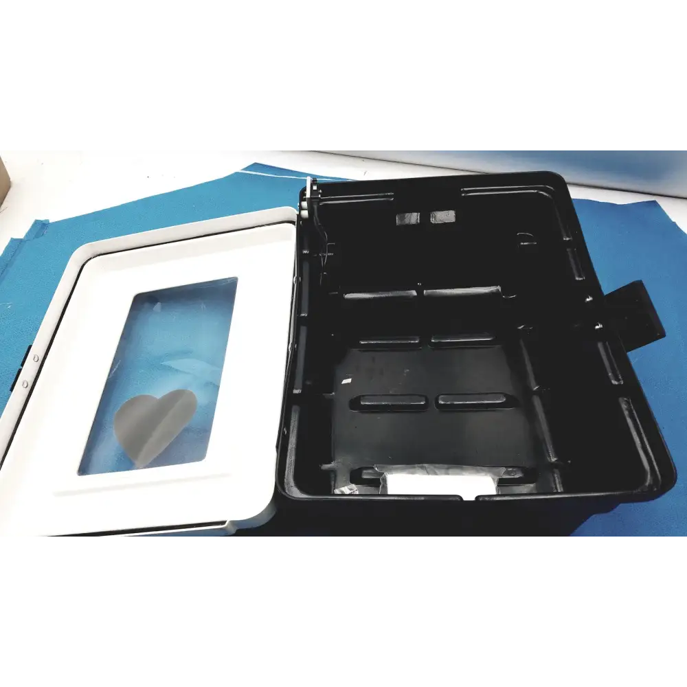 Wall Mount Defibrillator Storage Cabinet for Medical Facilities