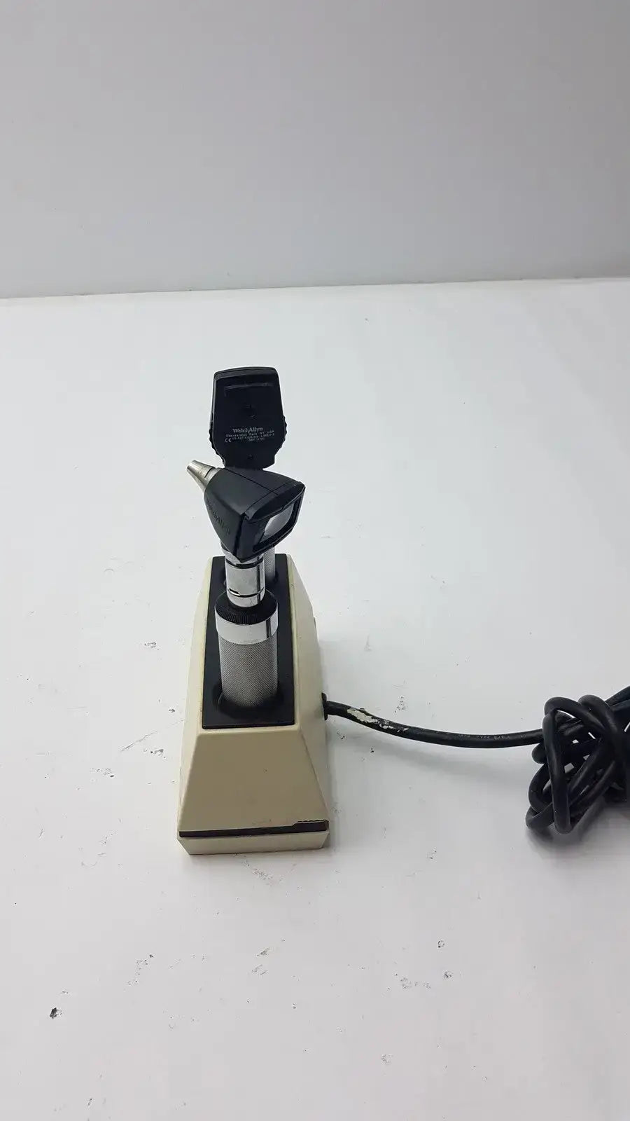 Welch Allyn 11710 Desk Charger Handles With Scope Set - Diagnostic