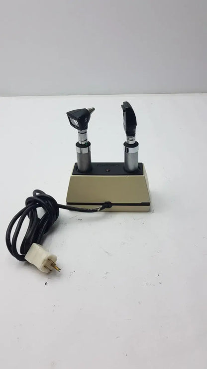 Welch Allyn 11710 Desk Charger Handles With Scope Set - Diagnostic