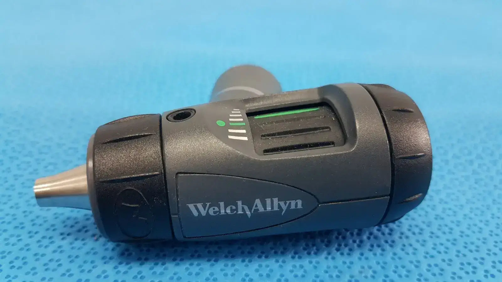 Welch Allyn 23810 MacroView 3.5V Fiber-Optic Otoscope – Clinical Examination