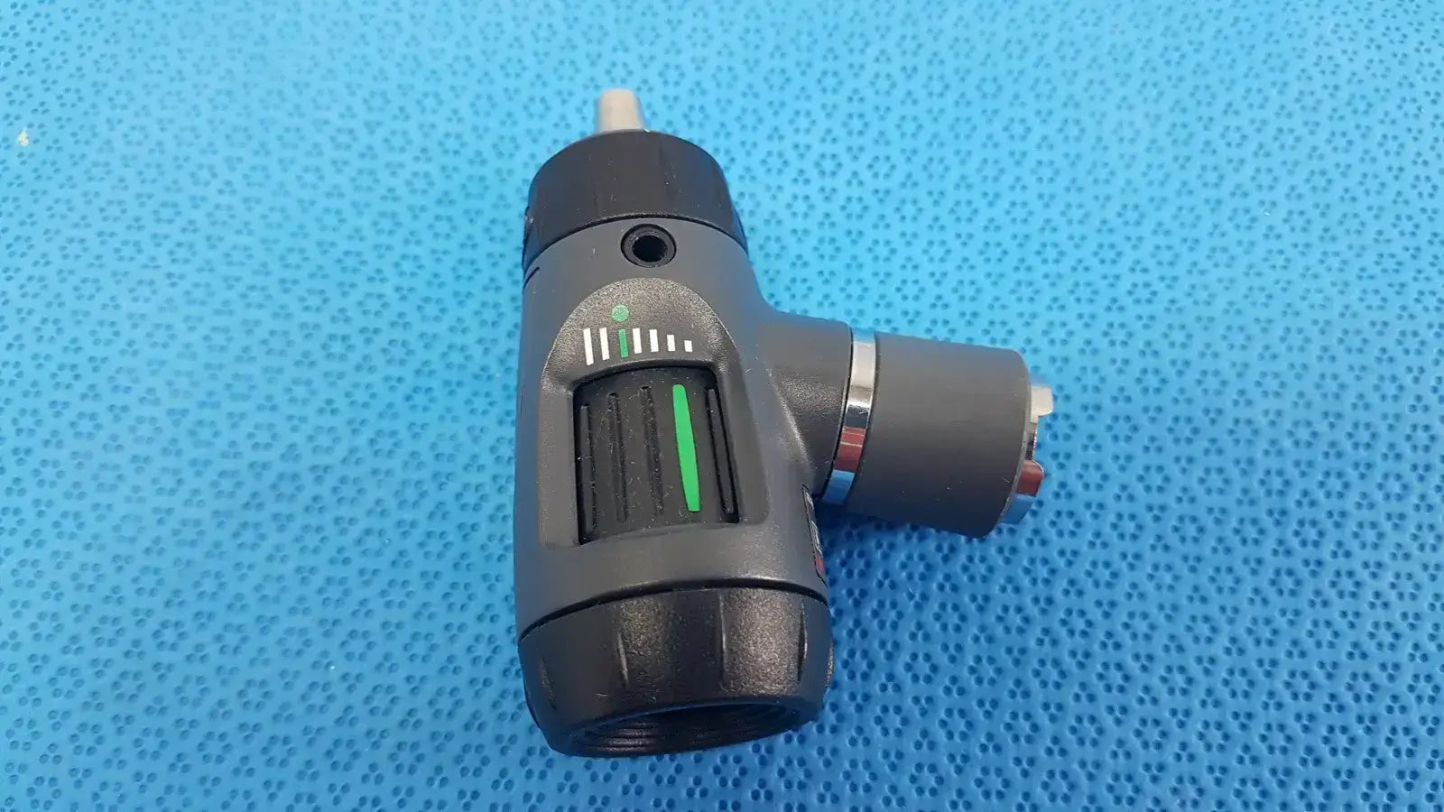 Welch Allyn 23810 MacroView 3.5V Fiber-Optic Otoscope – Clinical Examination