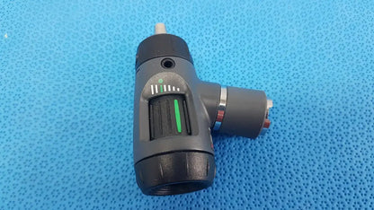 Welch Allyn 23810 MacroView 3.5V Fiber-Optic Otoscope – Clinical Examination
