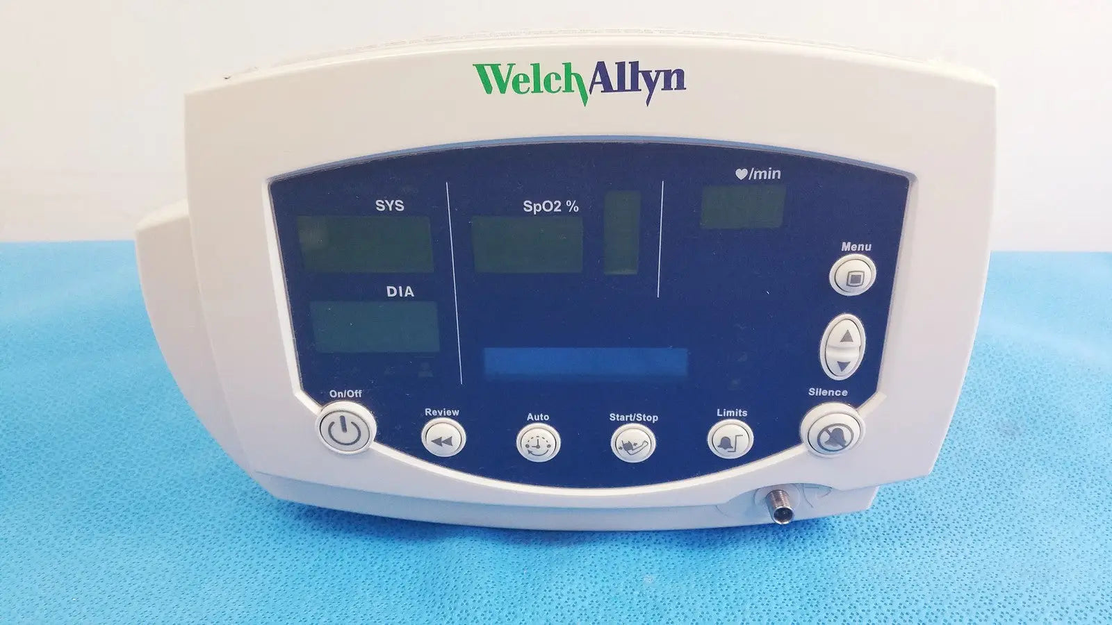 Welch Allyn 53N00 NIBP Vital Signs Monitor SpO2
