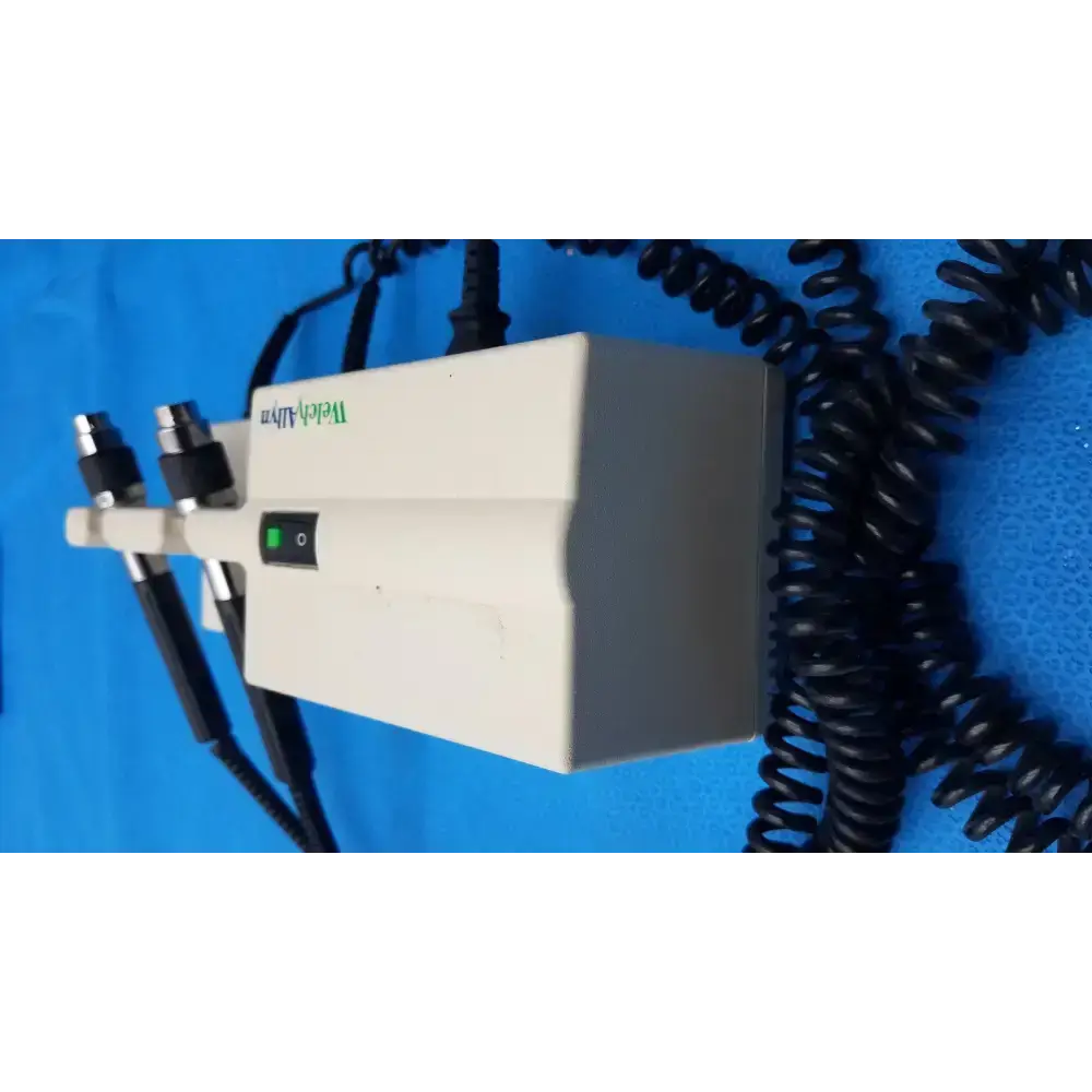 Welch Allyn 767 Otoscope – Cream Color Handheld Exam Tool