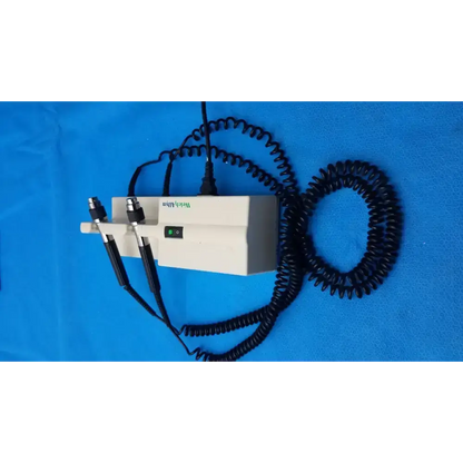 Welch Allyn 767 Otoscope – Cream Color Handheld Exam Tool
