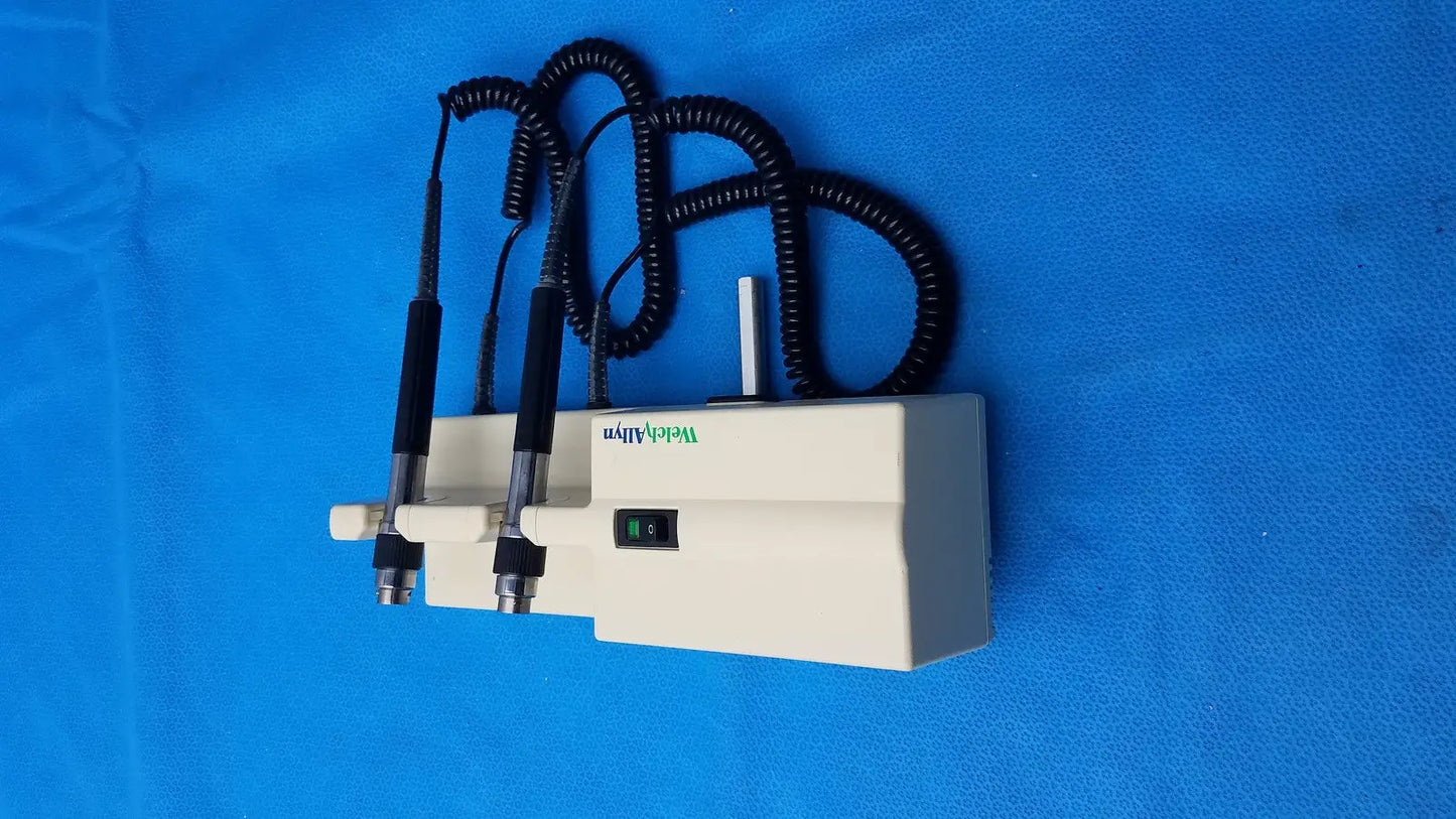 Welch Allyn 767 Otoscope Diagnostic Wall Mount Set – Tested Good Condition