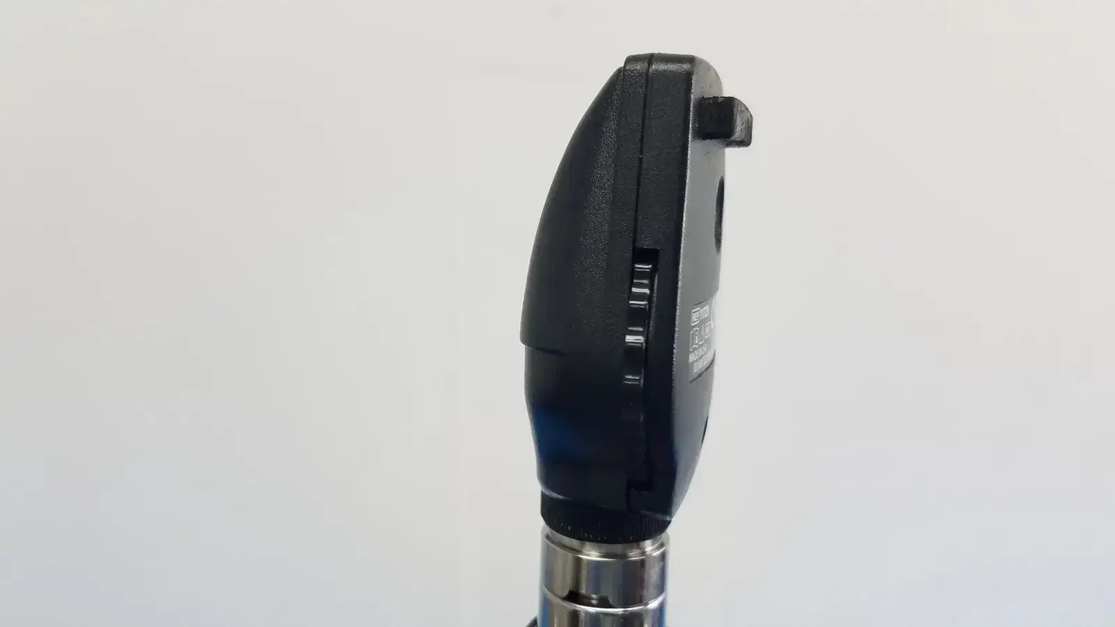 Welch Allyn 767 Series Wall Transformer with 11720 Ophthalmoscope & Otoscope