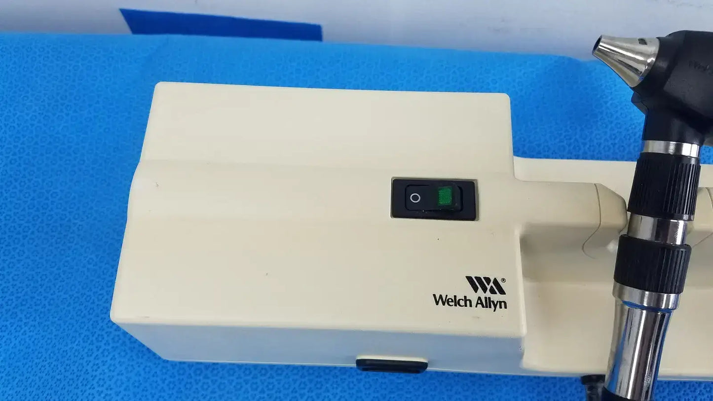 Welch Allyn 767 Series Wall Transformer with 11720 Ophthalmoscope & Otoscope