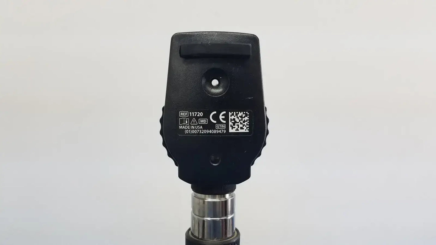 Welch Allyn 767 Series Wall Transformer with 11720 Ophthalmoscope & Otoscope